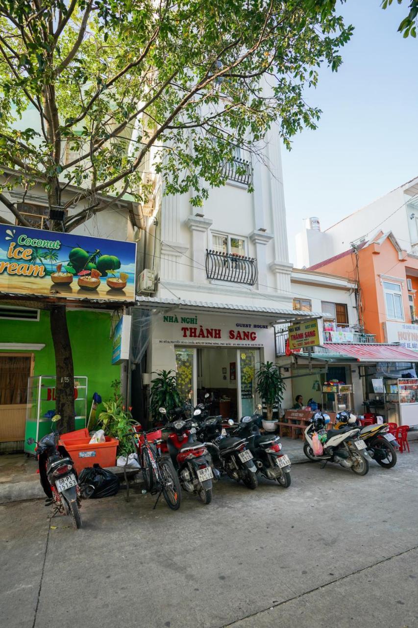 Thanh Sang Guesthouse Дуонг-Донг Экстерьер фото